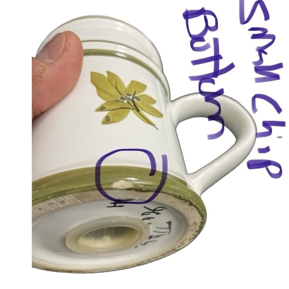 Vintage Italian Pottery
Ceramic Stovetop Salt and Pepper Shakers Hand Painted - Picture 11 of 14